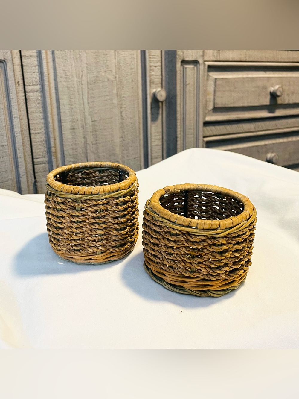 Vintage Brown & Green Wicker Straw Basket - Set 2 Cottagecore/Farmhouse/Country